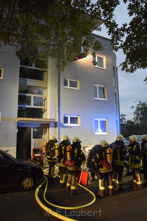 Feuer 2 Y Kellerbrand Koeln Ostheim Ruppinerstr P013.JPG - Miklos Laubert